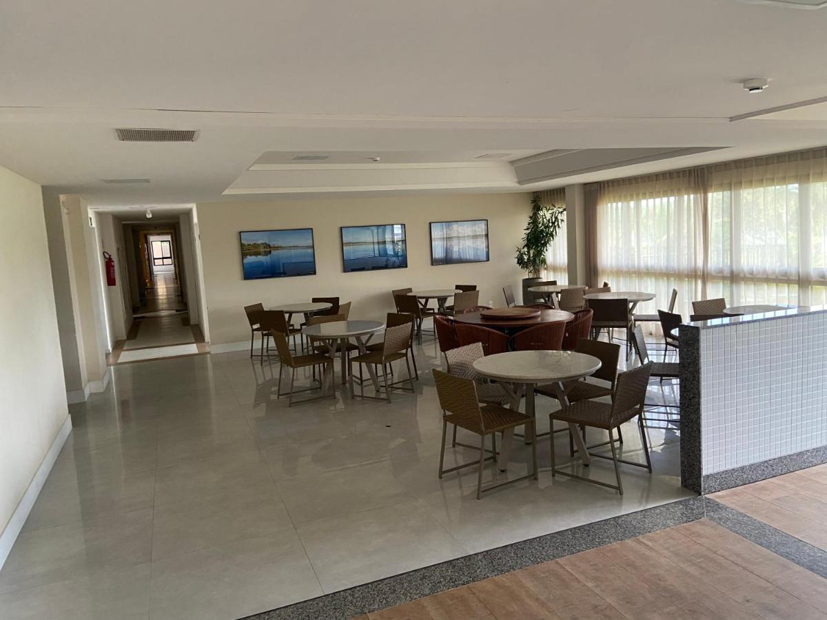 Apartamento Flat Em Guarajuba Com Excelente Estrutura Exterior foto